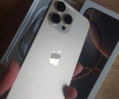 Iphone 16 pro max desert titanium 1TB